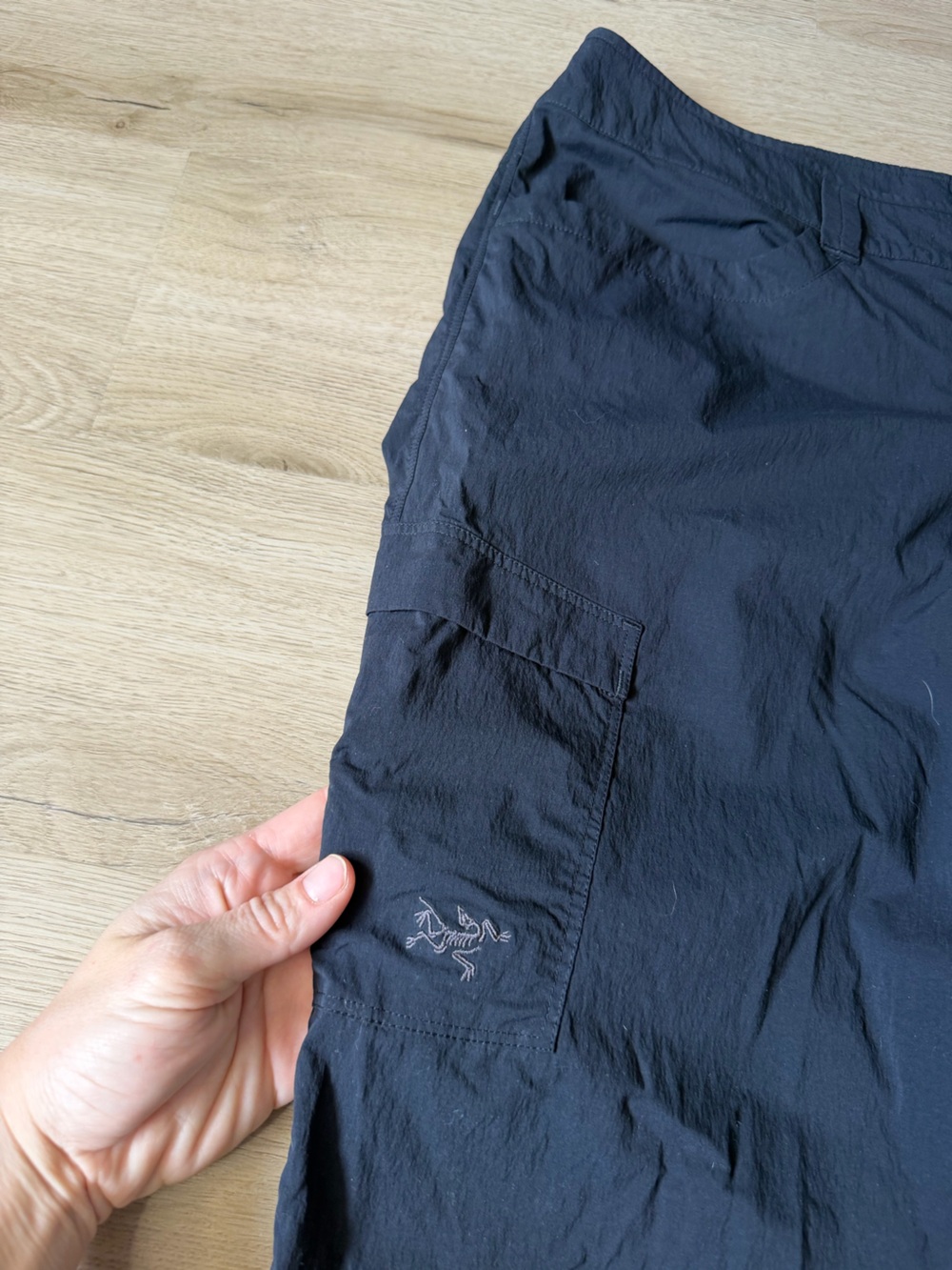 Arcteryx hiking pants - Picture 4 of 4